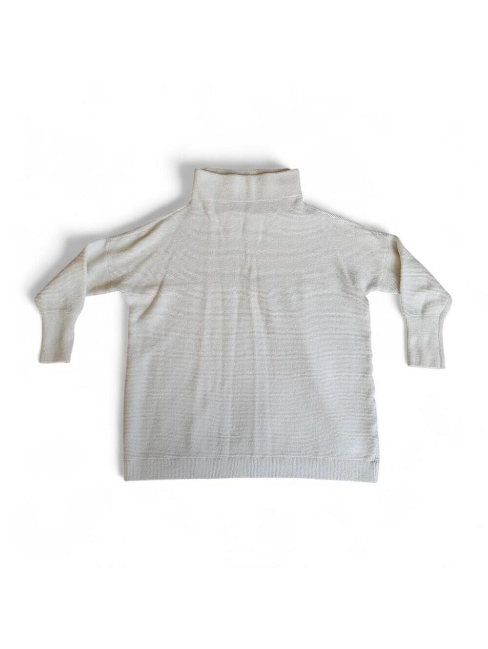Free people Women's Ivory Cream sweater turtleneck S SMALL